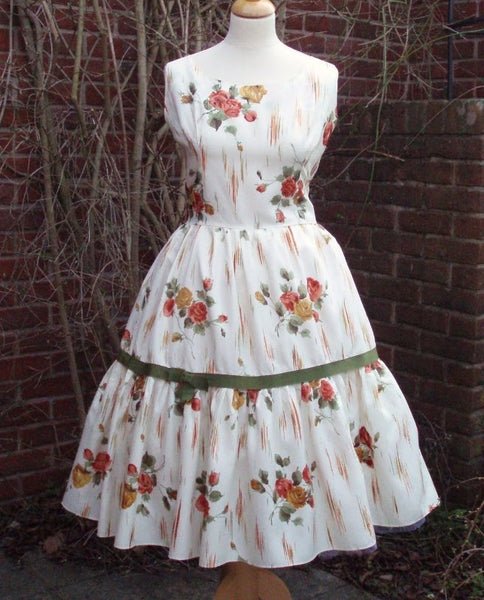 1950s Vintage Tiered Rose Dress with Olive Green Trim